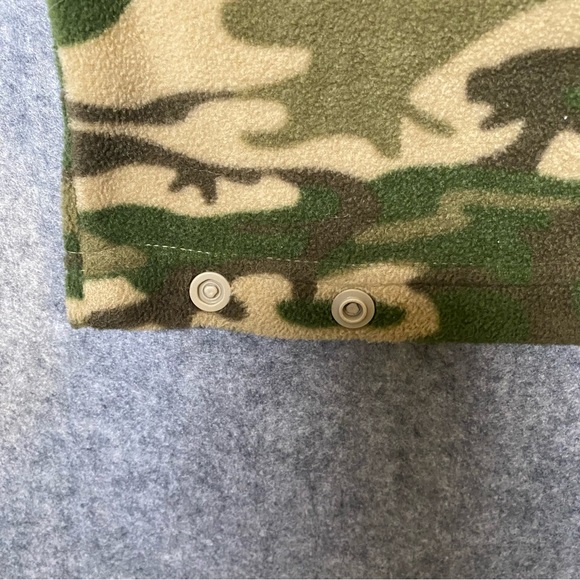 Columbia Kids Boys Green and Tan Camouflage Fleece Jacket, Size 14/16 - Picture 6 of 9